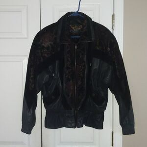 G-III vintage Korean  leather jacket SZ M